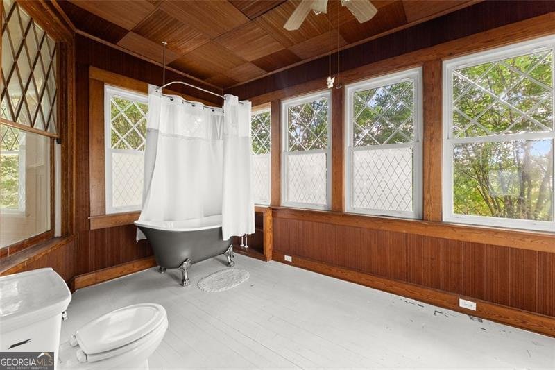 2140 BROAD Street Commerce - 11