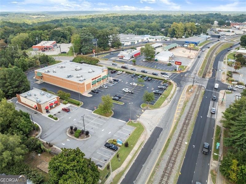 2140 BROAD Street Commerce - 36