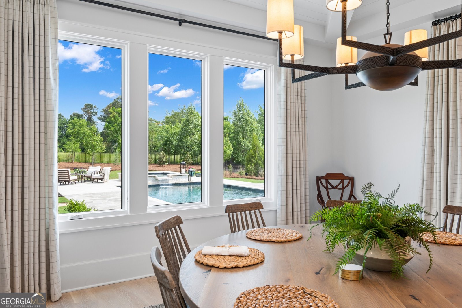 10155 Cedar Ridge Drive Milton - 12