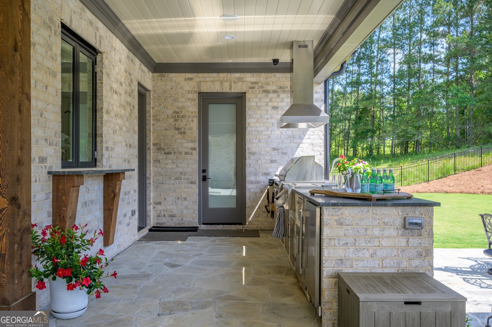 10155 Cedar Ridge Drive Milton - 6