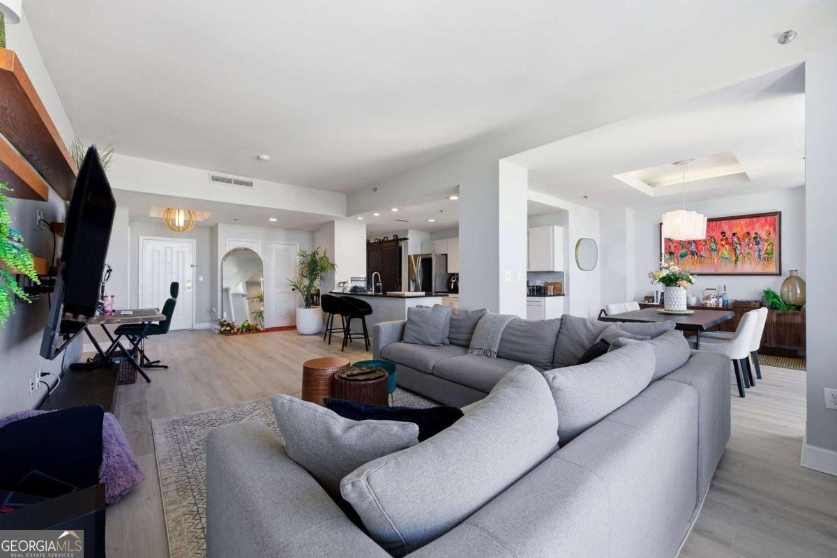 2870 Pharr Court South Atlanta - 13