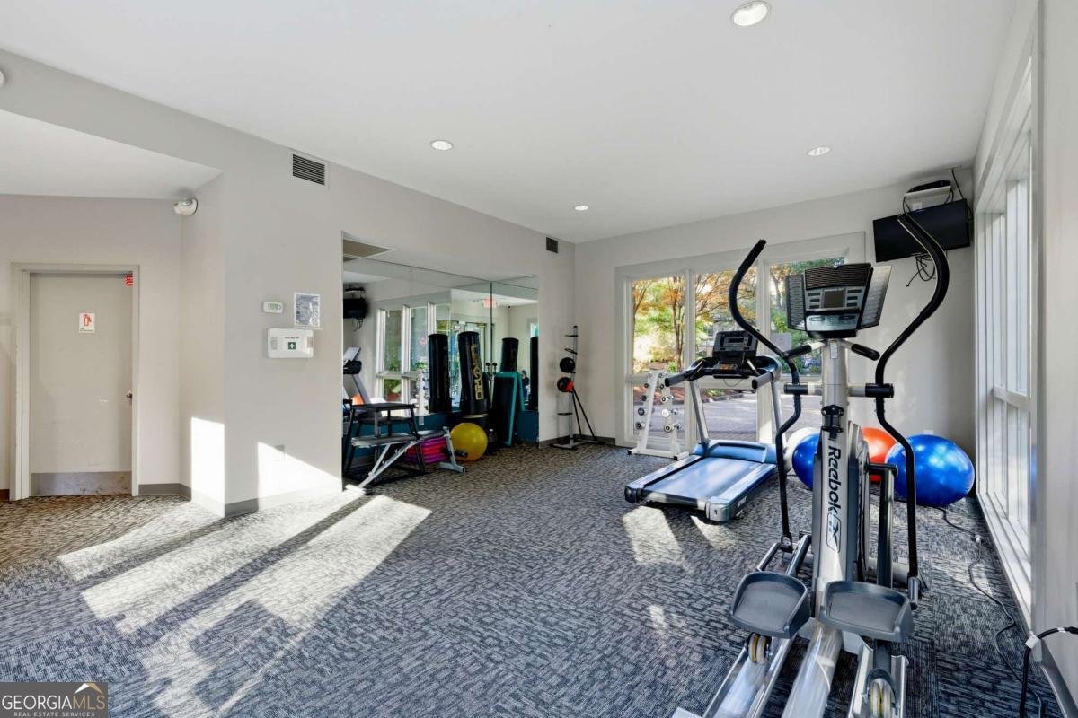 2870 Pharr Court South Atlanta - 20