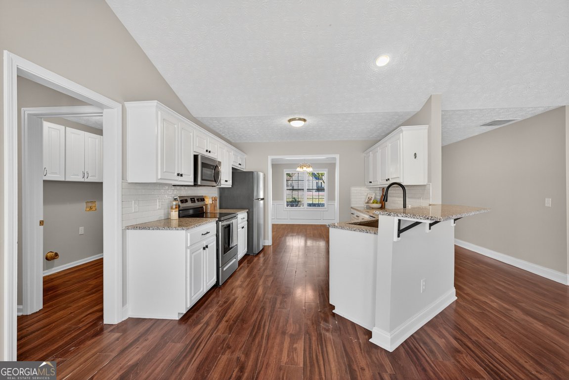 70 Tysor Court Jefferson - 19