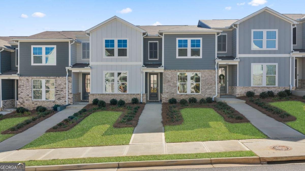 495 Crown Drive Cartersville - 1