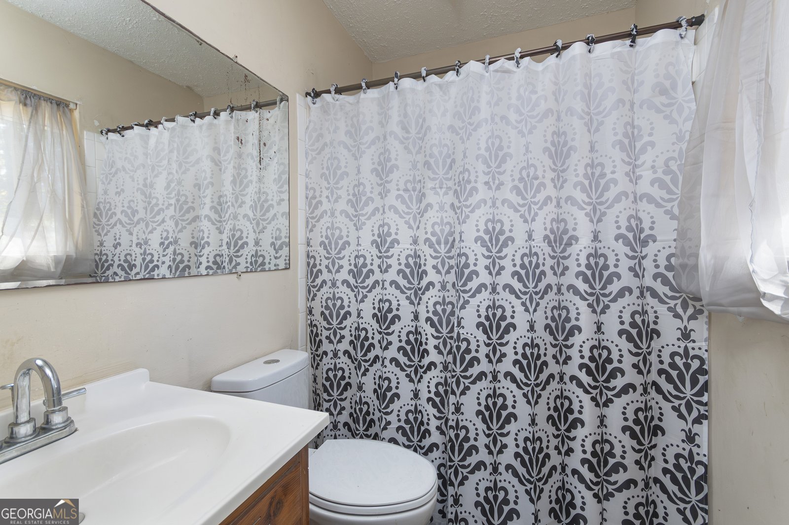 761 Robert E Lee Parkway Jonesboro - 21