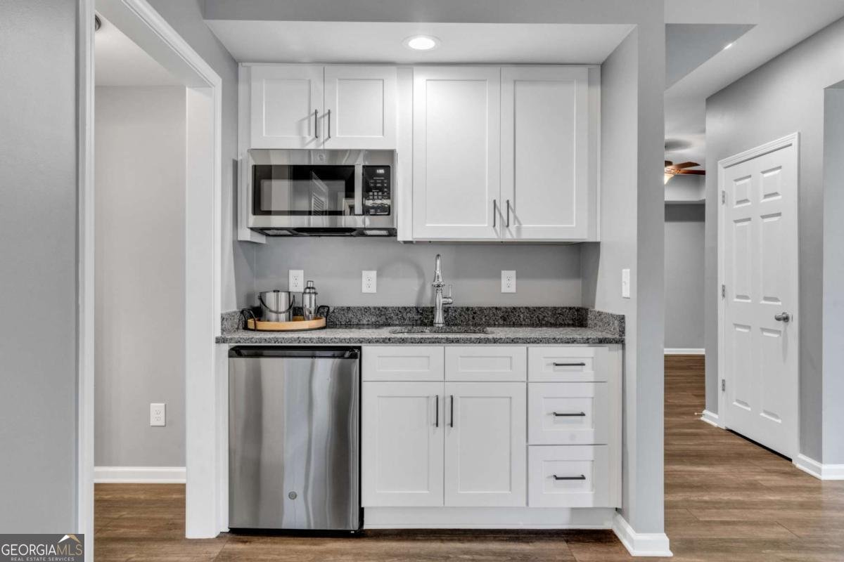 271 Ivy Hall Lane Dallas - 73