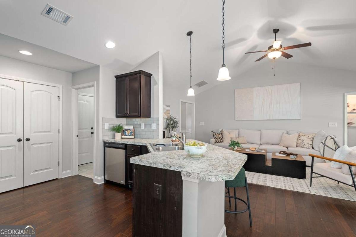 4612 Hidden Creek Drive Gainesville - 10