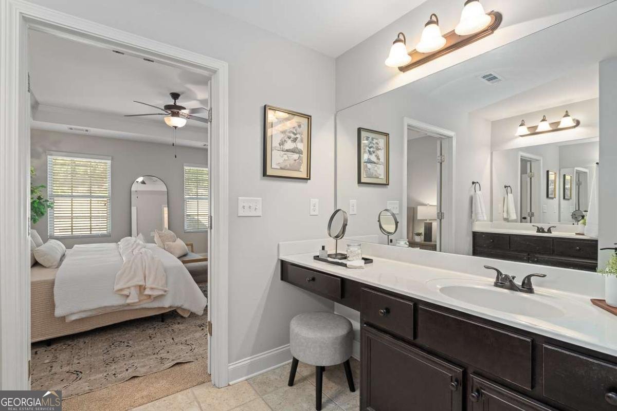 4612 Hidden Creek Drive Gainesville - 23