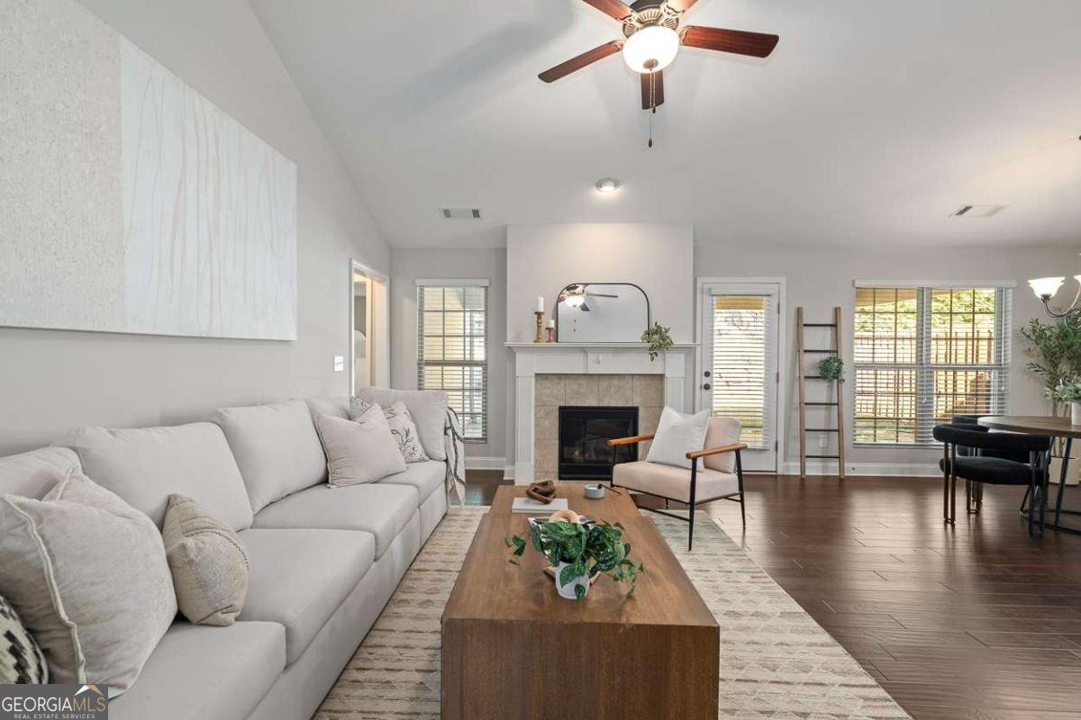 4612 Hidden Creek Drive Gainesville - 4