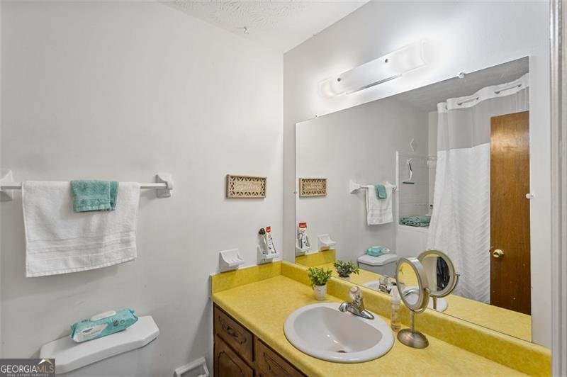 5865 VERNIER Drive Atlanta - 15