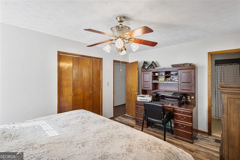 5865 VERNIER Drive Atlanta - 22