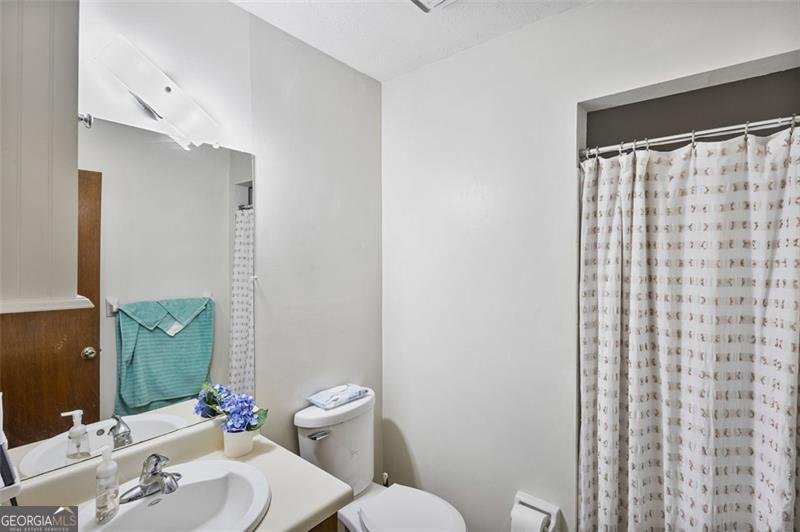 5865 VERNIER Drive Atlanta - 24