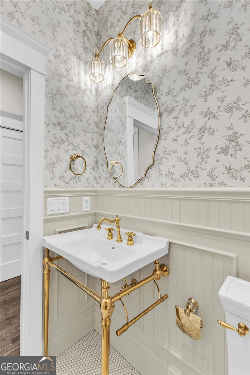 317 45th Street Savannah - 27