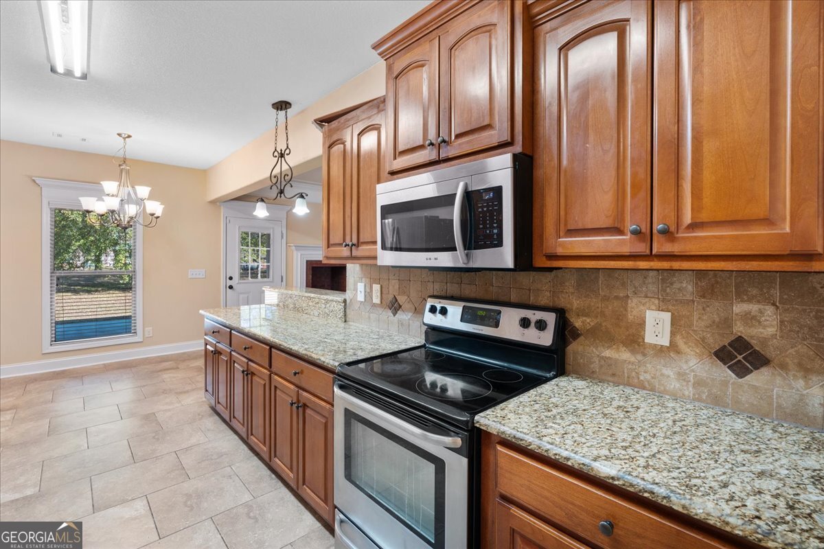 361 Thoroughbred Lane Macon - 25