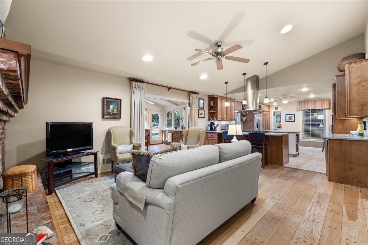 4810 Cherrywood Lane Sandy Springs - 17