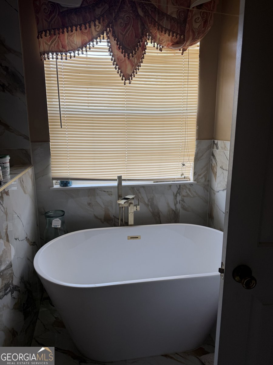 5537 Wellborn Creek Drive Lithonia - 17