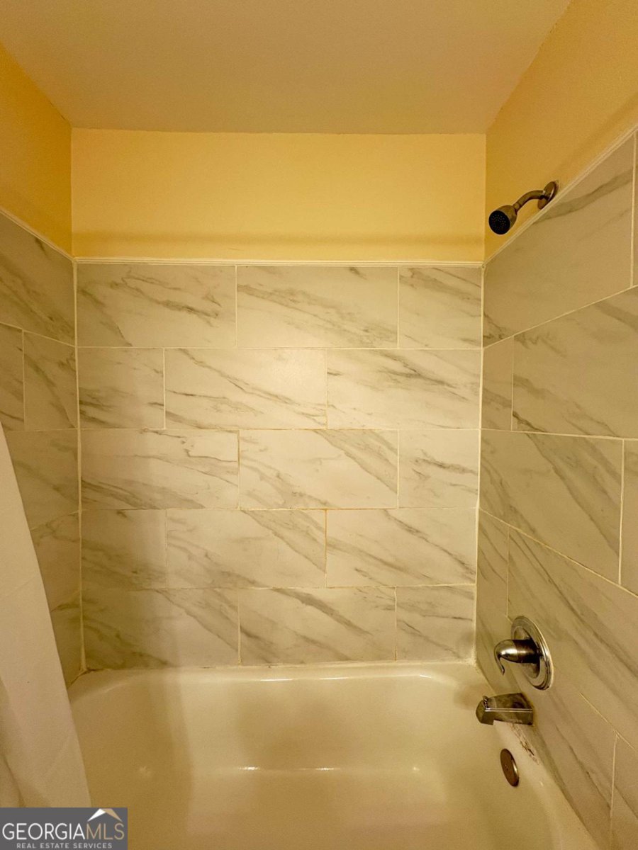 2657 Lenox Road Atlanta - 8