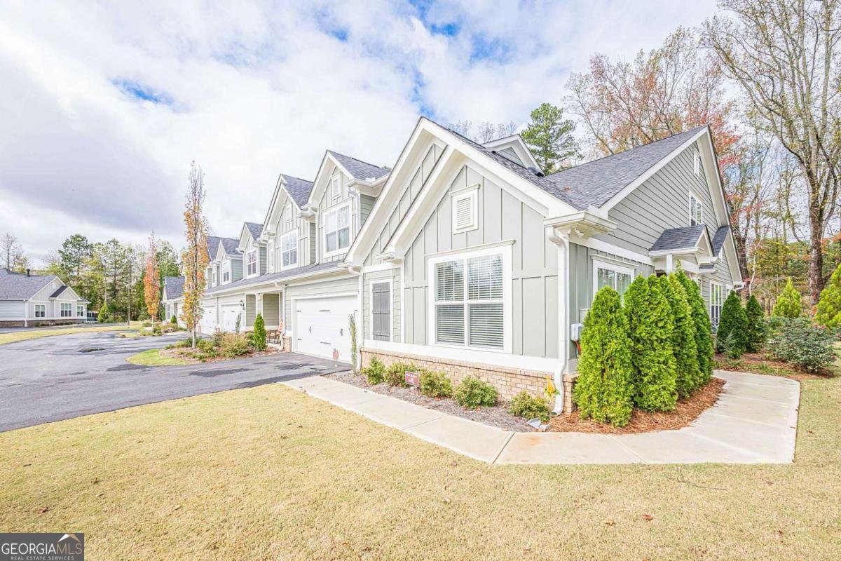 701 Calypso Way Cumming - 2