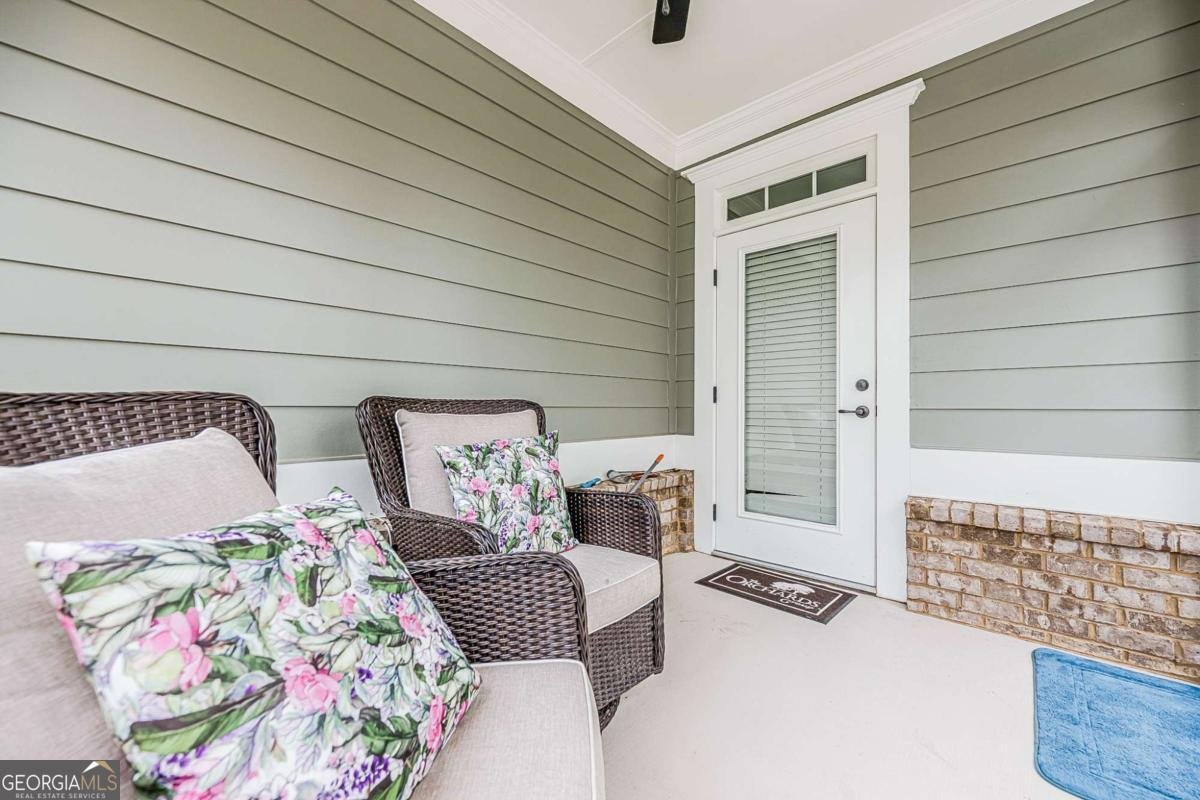 701 Calypso Way Cumming - 40