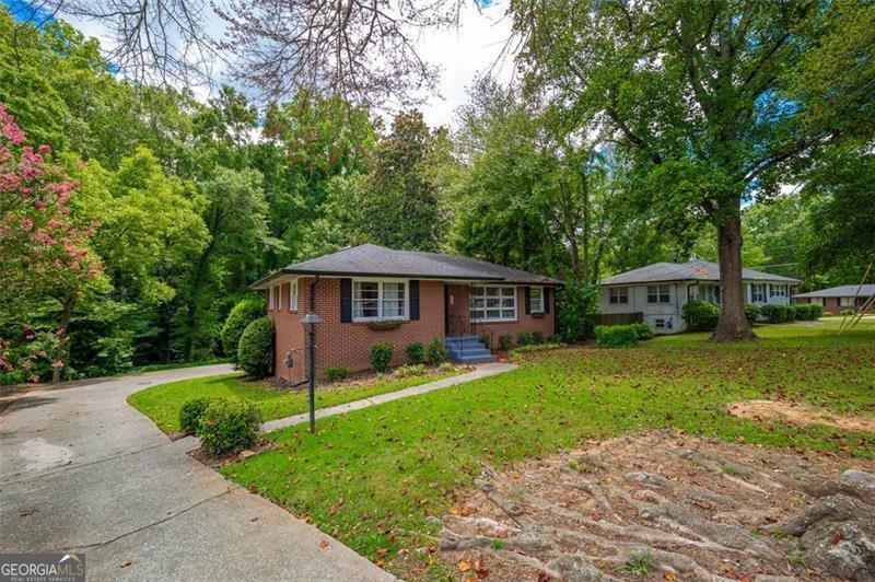 305 Brookwood Drive Marietta - 33