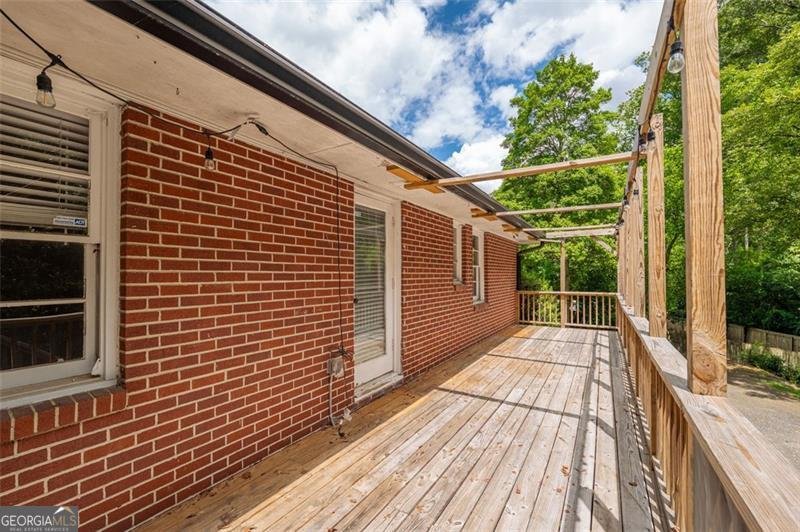 305 Brookwood Drive Marietta - 46