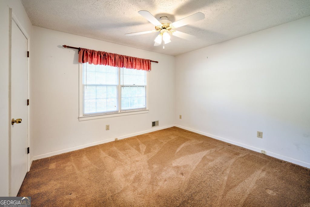 1538 Spring Valley Circle Griffin - 13