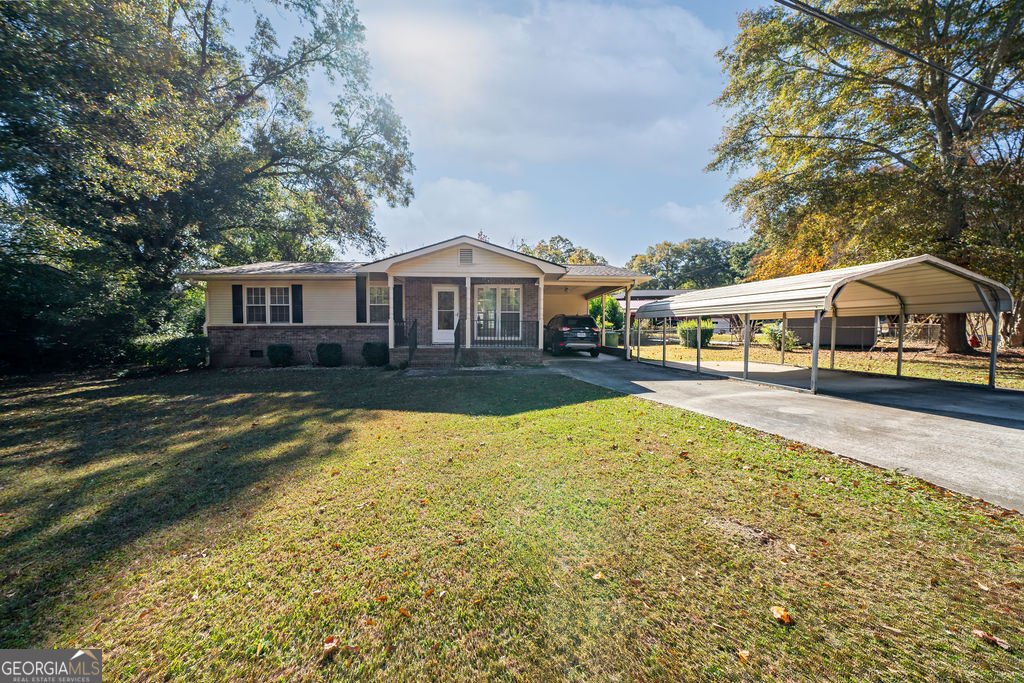 1538 Spring Valley Circle Griffin - 2