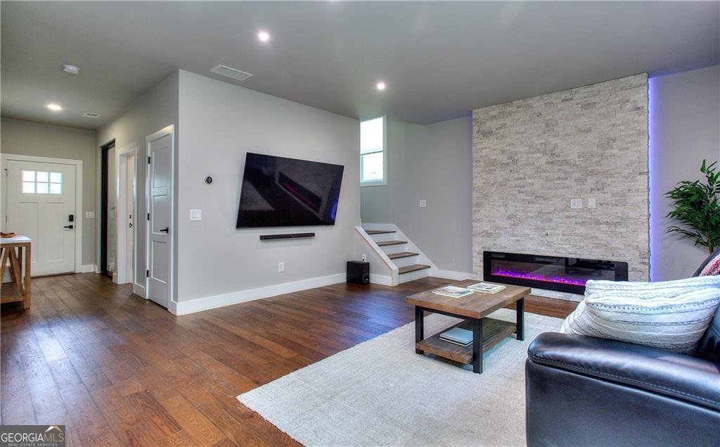 419 Mcinnes Circle Marietta - 4