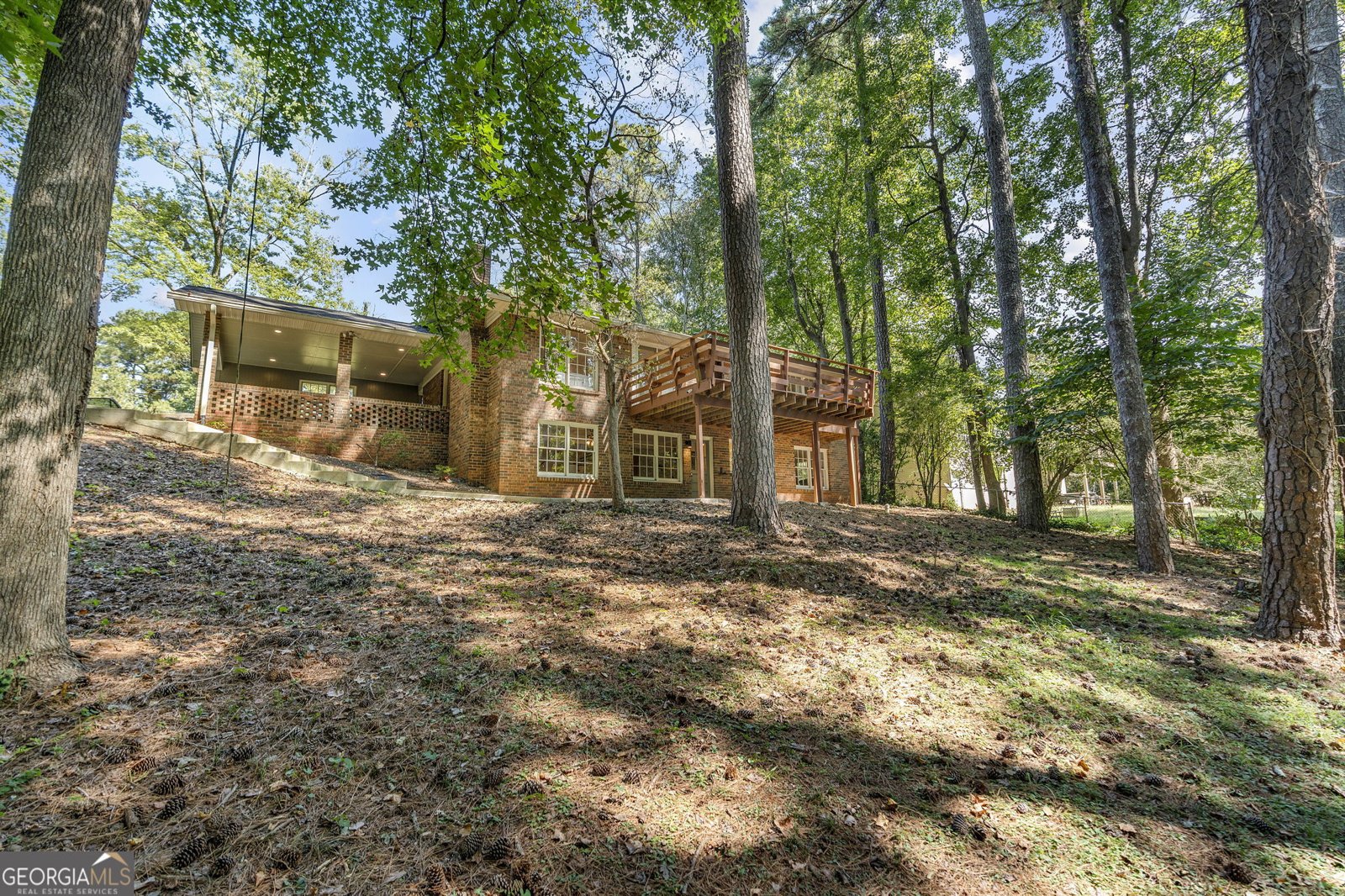 4774 Saint Bernard Drive Lilburn - 27