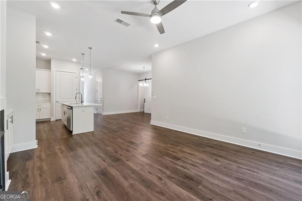 8210 Sonata Lane Cumming - 27