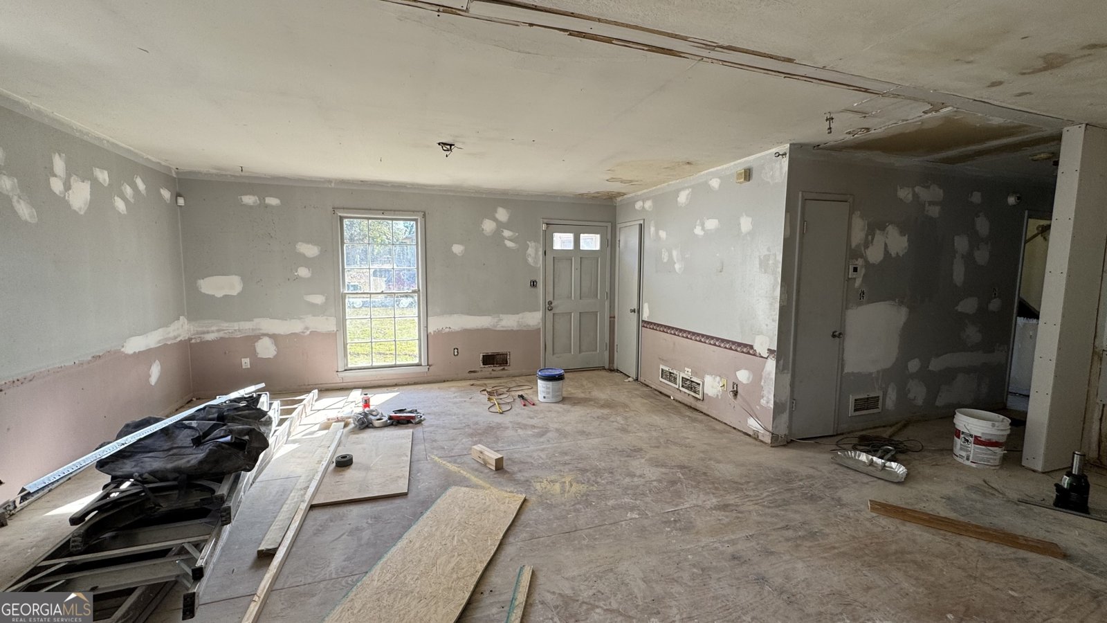 2718 Somerton Drive Morrow - 3