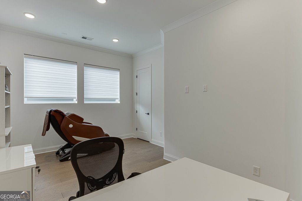 6996 River Rock Drive Flowery Branch - 6