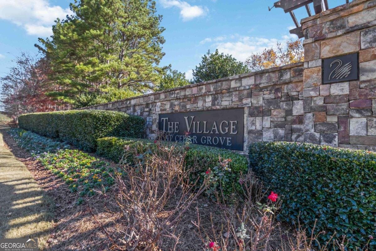 782 Jasperson Court Fairburn - 27