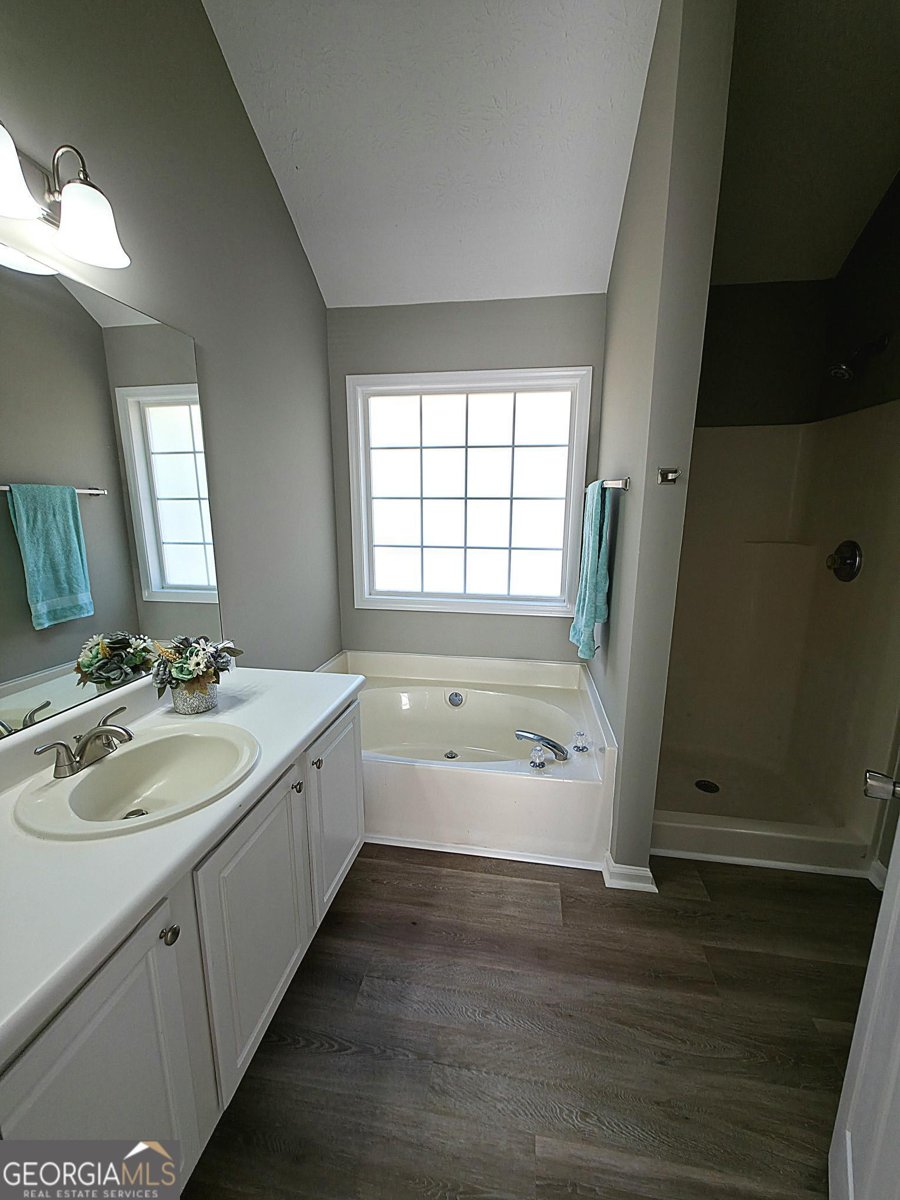 303 Rocky Point Court Winder - 7