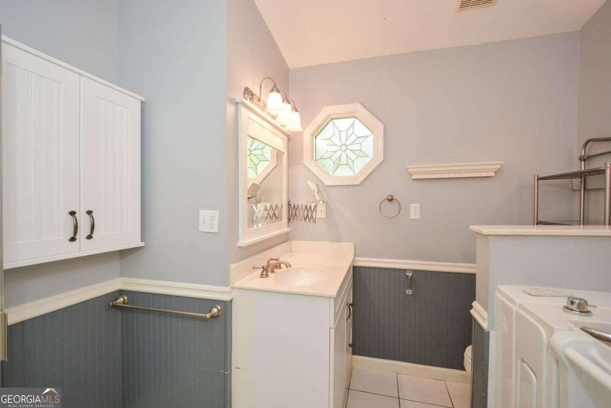 852 Hickory Drive Marietta - 37