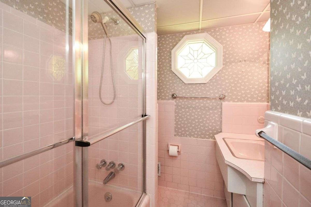 852 Hickory Drive Marietta - 48