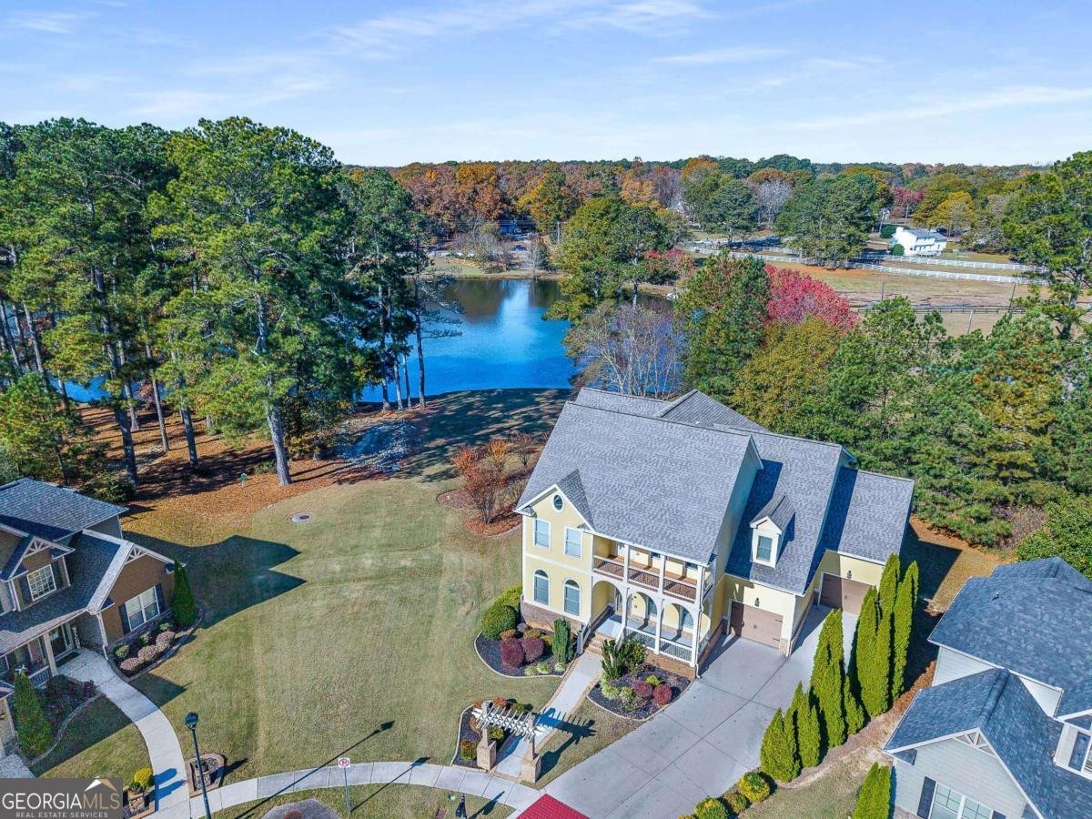 679 Crystal Cove Court Loganville - 2