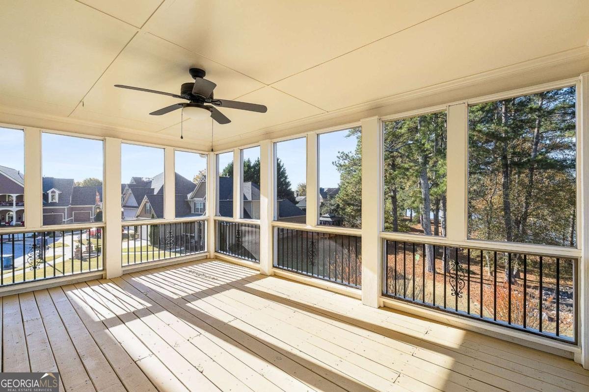 679 Crystal Cove Court Loganville - 37