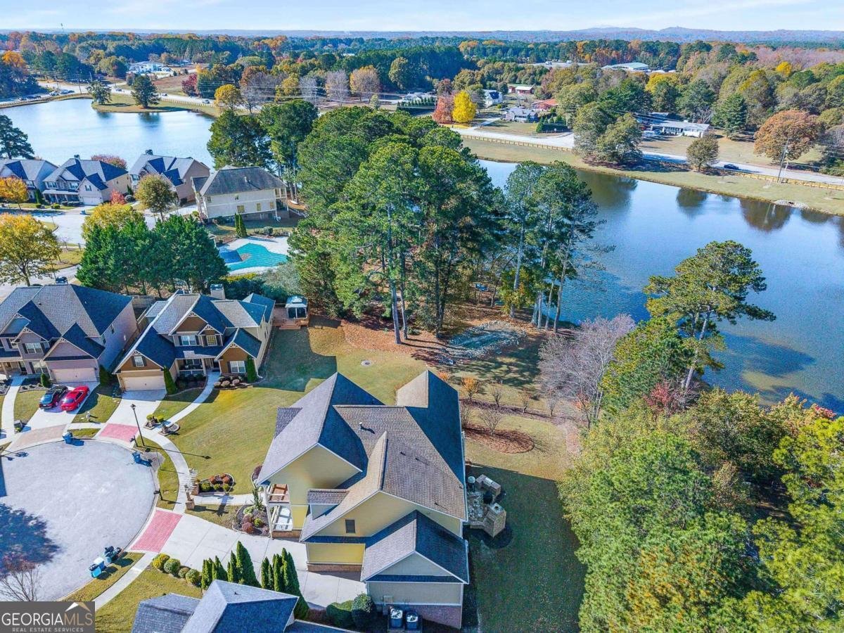 679 Crystal Cove Court Loganville - 4