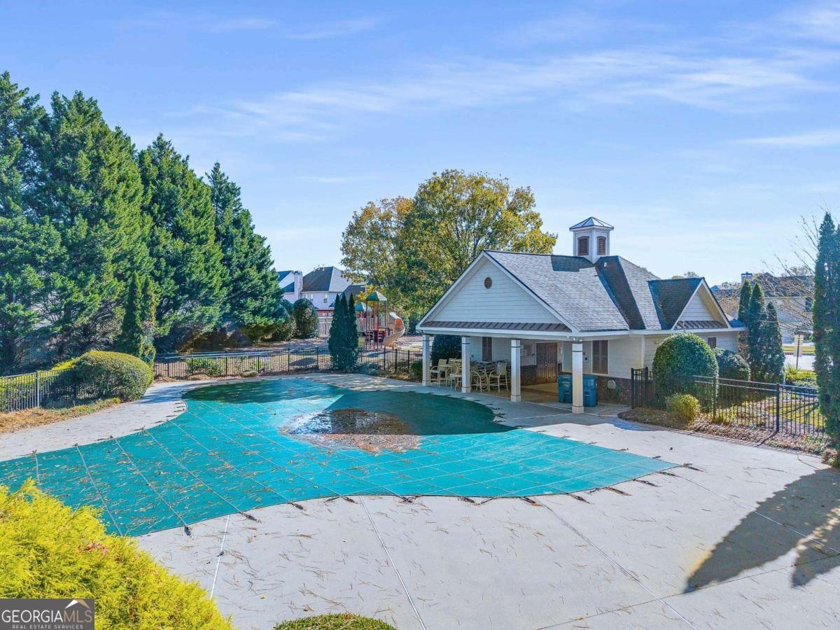 679 Crystal Cove Court Loganville - 8