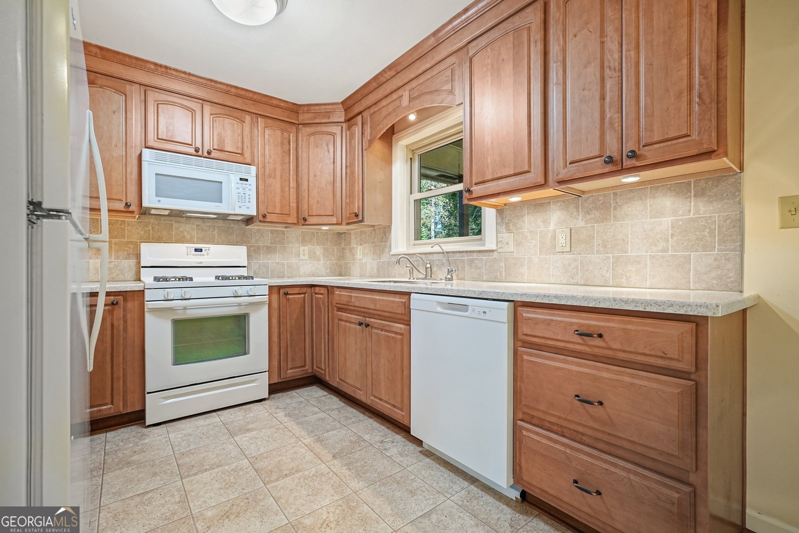 137 Douglas Drive Mableton - 16