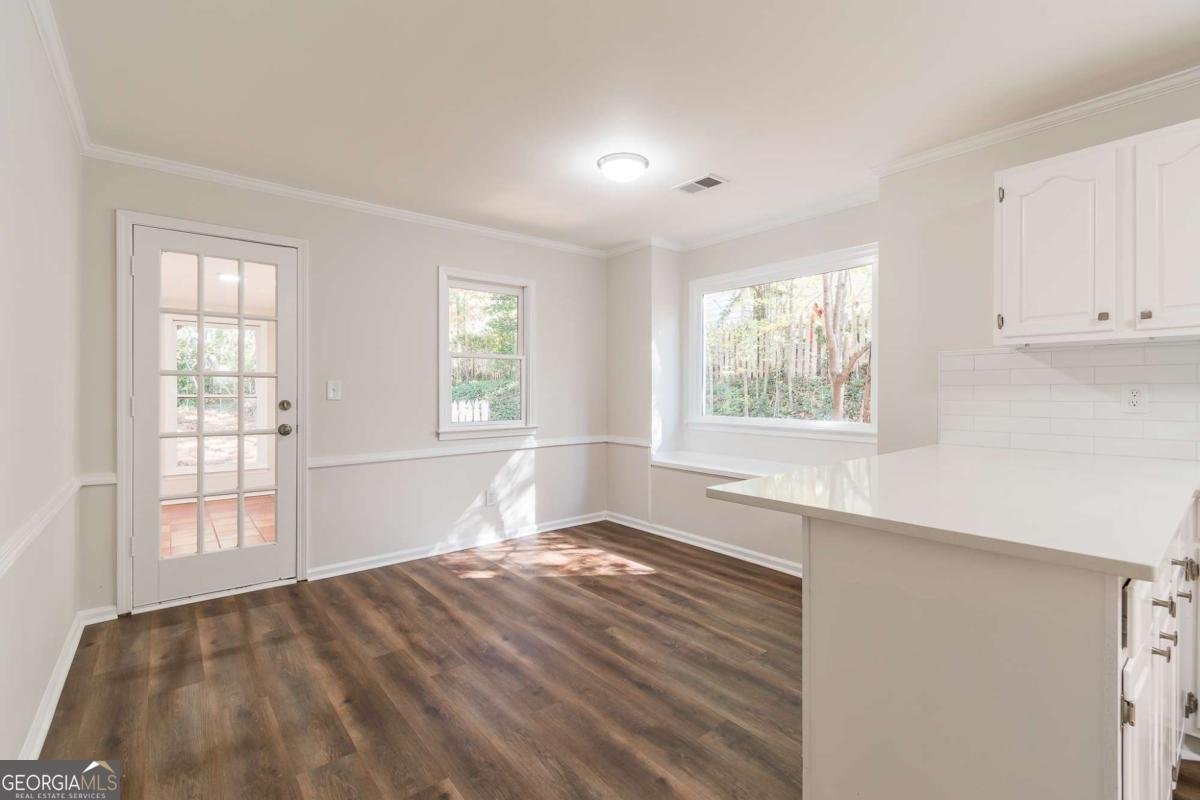 470 Battersea Drive Lawrenceville - 16