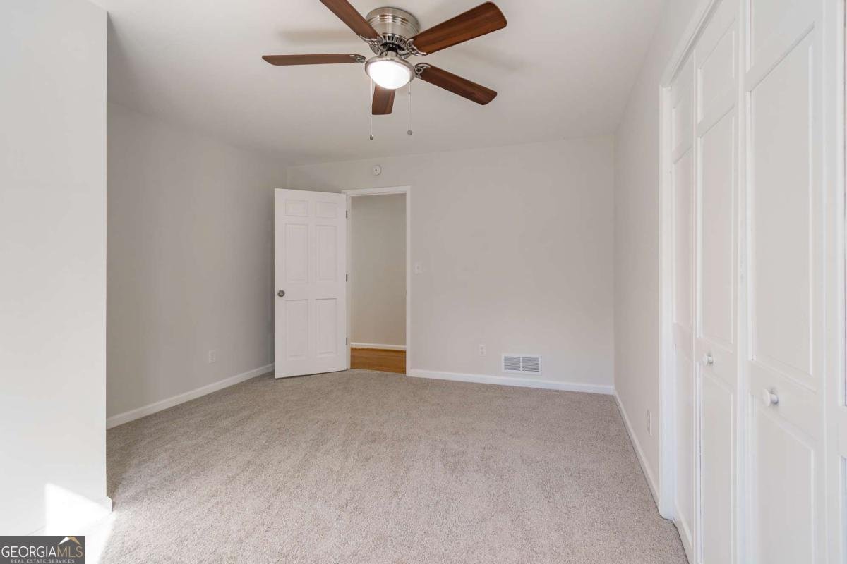 470 Battersea Drive Lawrenceville - 32