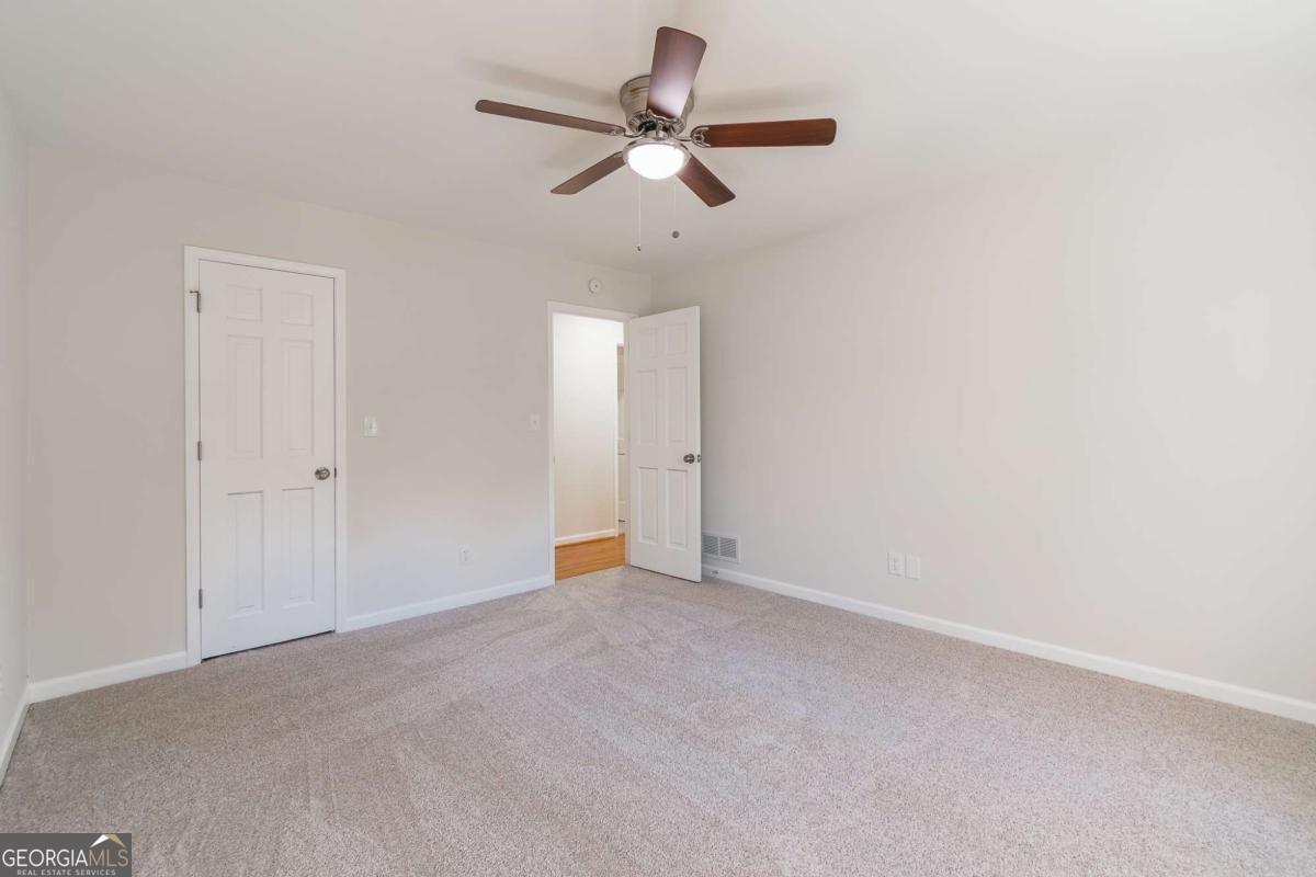 470 Battersea Drive Lawrenceville - 36