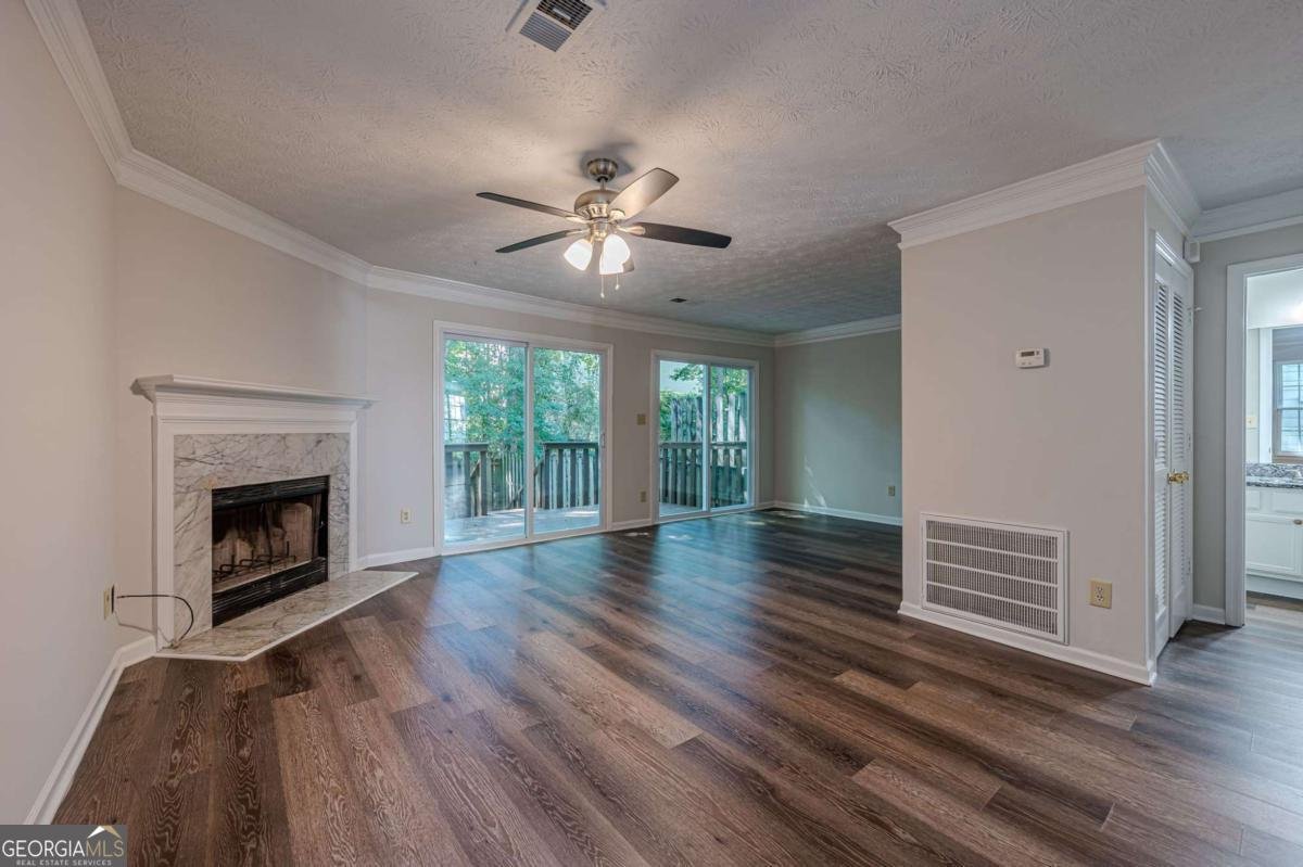 6614 Meadow Green Circle Peachtree Corners - 16