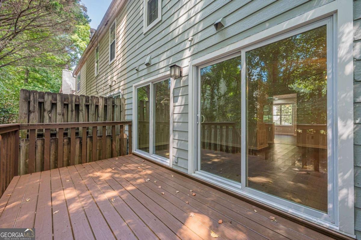 6614 Meadow Green Circle Peachtree Corners - 32