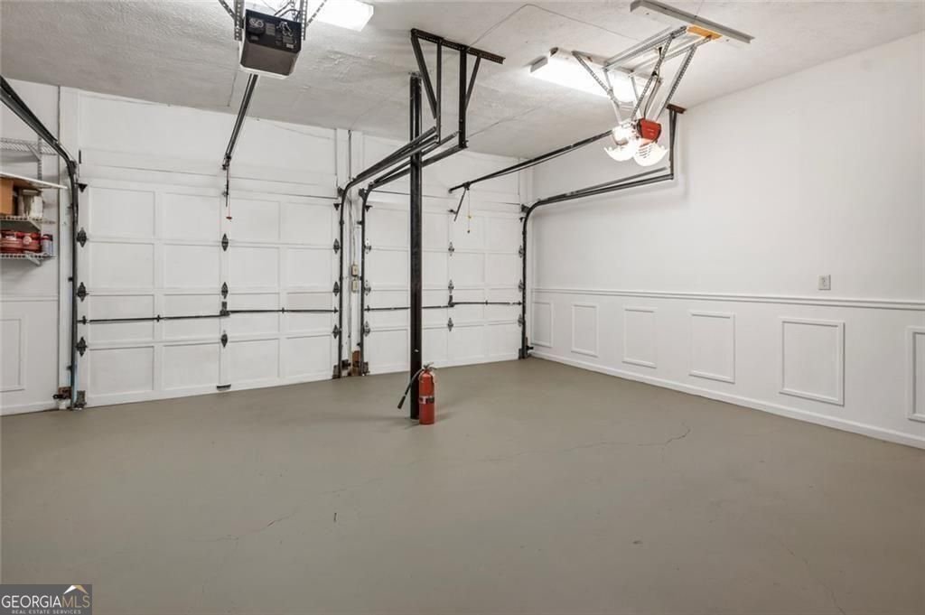 647 Shannon Green Circle Mableton - 17