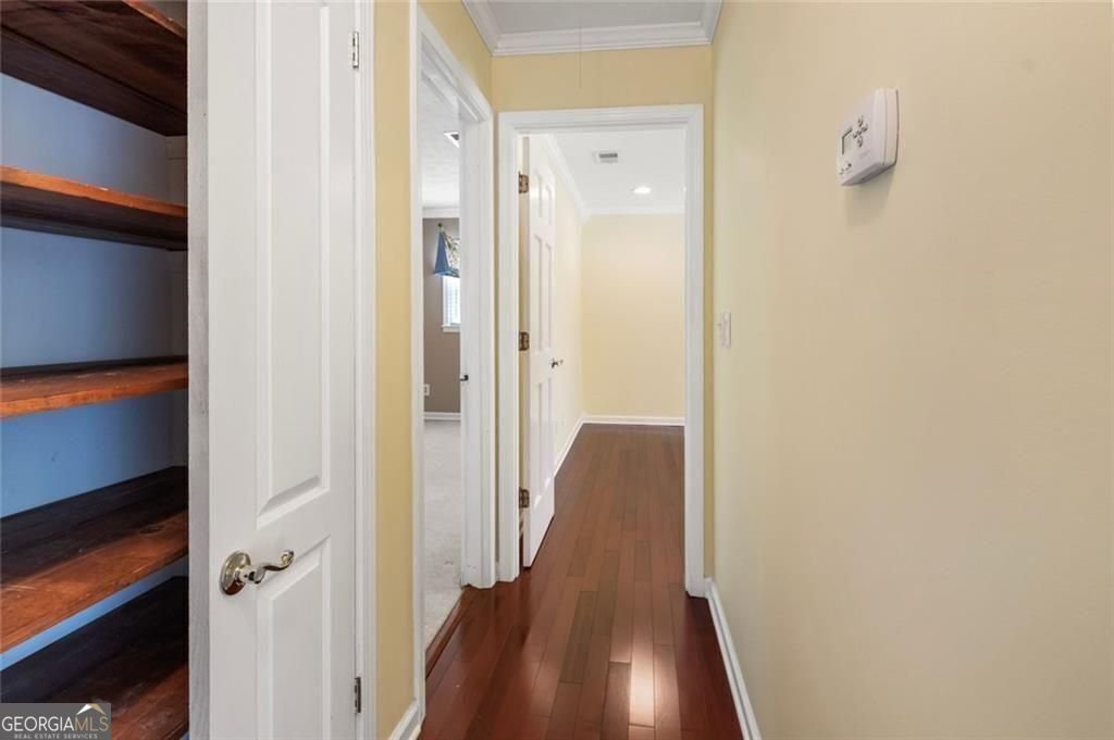 647 Shannon Green Circle Mableton - 19