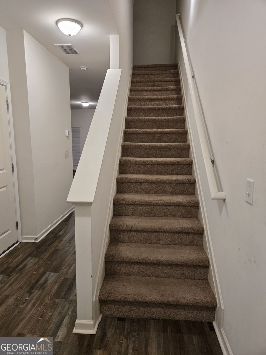 11889 Fuller Street Hampton - Photo 8