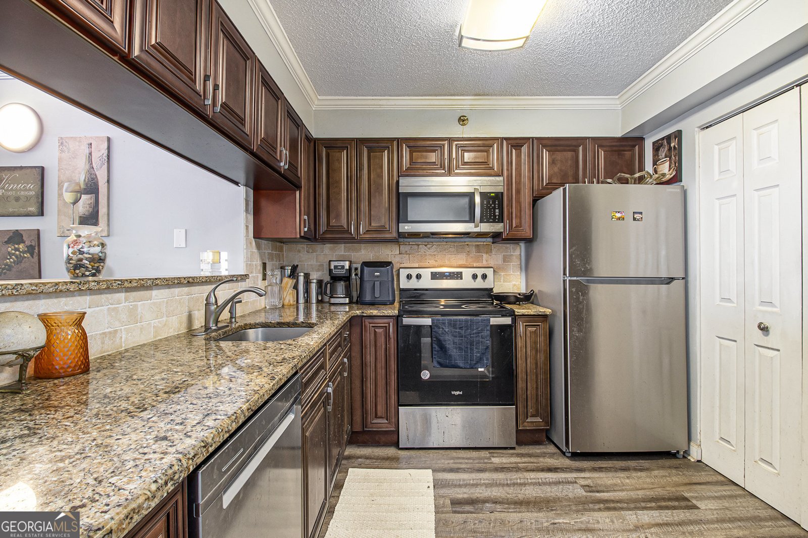 795 Hammond Drive Atlanta - 16